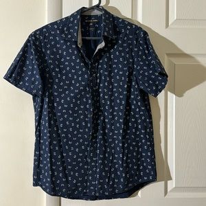 Short sleeve shirt